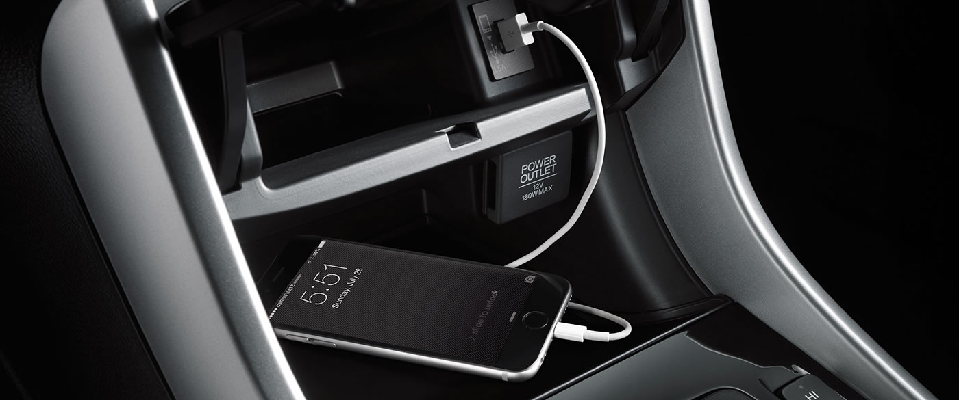 Designed to transform every ride into something truly worth your while, the new Accord is the midsize sedan that proves to be one for the books.